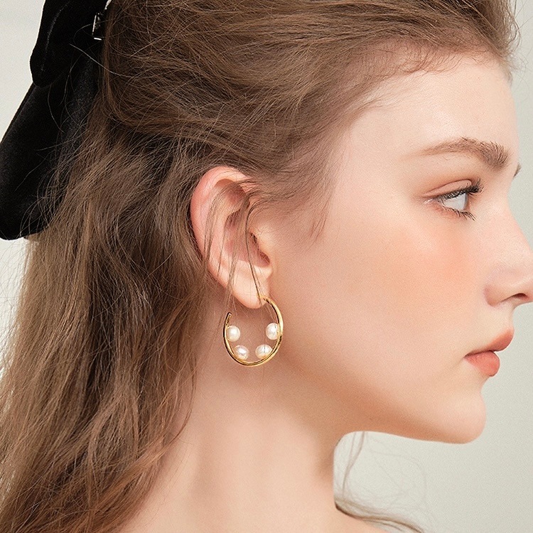 アクセサリー ピアス パール サークル サークルピアス 両耳 小物 かわいい 大人可愛い きれいめ シンプル カジュアル 大人 上品 お洒落 かっこいい レトロ 大人女子 こなれ感 ラブリー キュート 7,039円