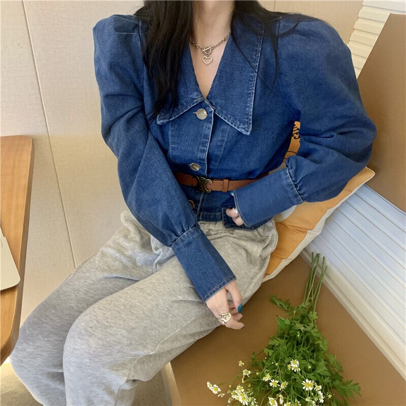 2色 アウター ジャケット レディース 秋冬 春 かわいい きれいめ 個性的 暖かい Gジャン ショート丈 長袖 パフスリーブ 萌袖 襟付き 大きな襟 ワイドカラー でか襟 ビッグカラー ボタンダウン
