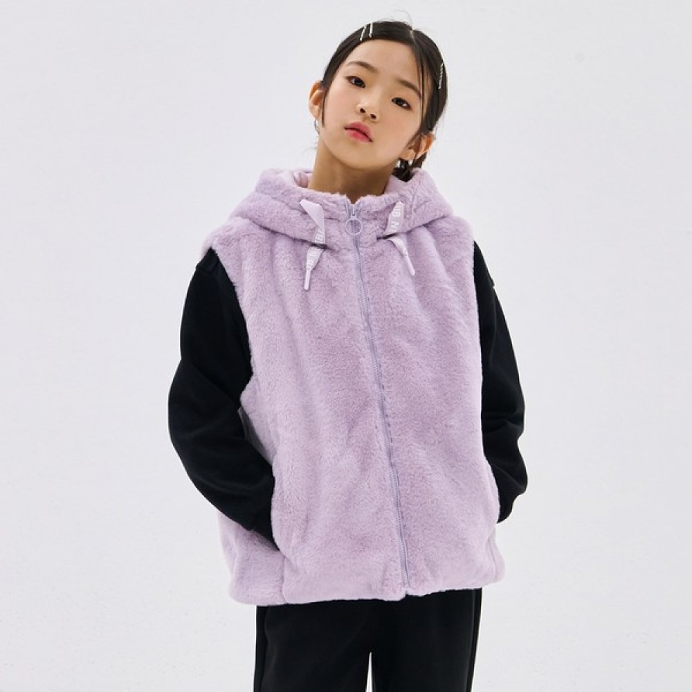 (オーシャンスカイ) 女の子用ミンクファーフード付きベスト-DFJG7374D0T 5,473円