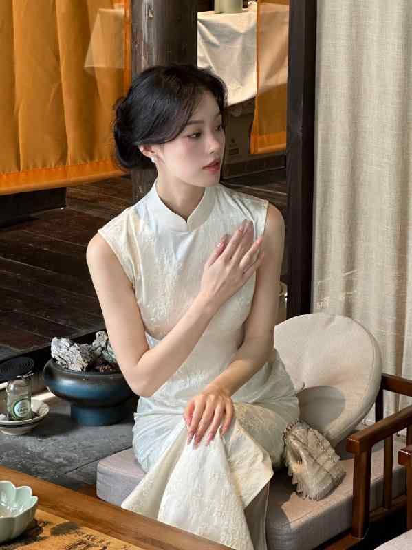 チャイナドレス レディース ワンピース シルク ジャカード ロング ノースリーブ スリム 夏 ホワイト