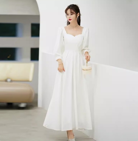 レディース ワンピース ロング 7分袖 パフスリーブ Aライン バックリボン かわいい 大人可愛い きれいめ シンプル 上品 ガーリー 主役級 存在感 キュート 無地 春 秋 冬 発表会 パーティー