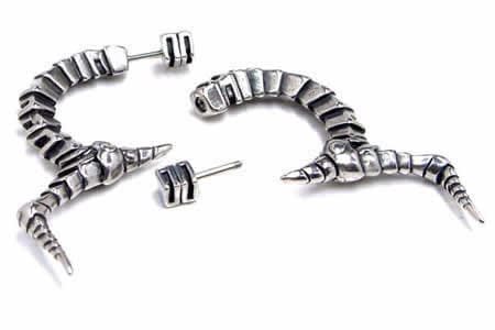 ボディピアス 16G イーグルクロウ ストレートバーベル 鷲 鷹 爪 クロー 16ゲージ ステンレス 耳 イヤーロブ フェイク 細い かっこいい 男性 女性 プレゼント fpsc5xxxxxxxx