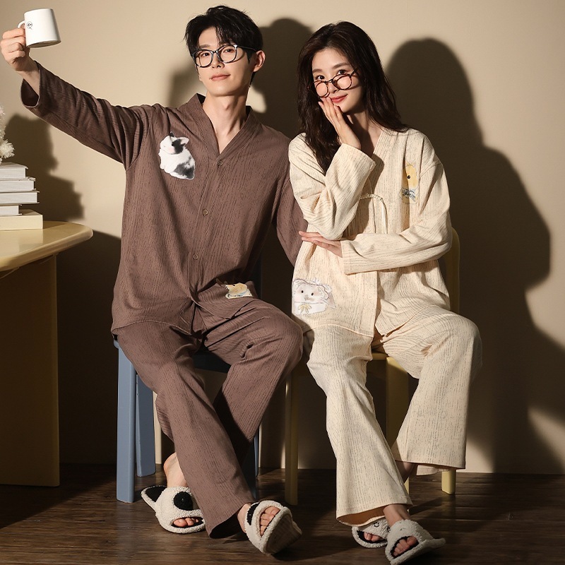 カップルパジャマ男性用と女性用春と秋純綿長袖かわいい漫画スタイル2025年の新しいスタイルのホームウェア