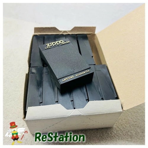 【未使用】ZIPPOヴィンテージ黒プラケース12個箱入り1993年2001年Bパターン初期型スーパーセール3割引