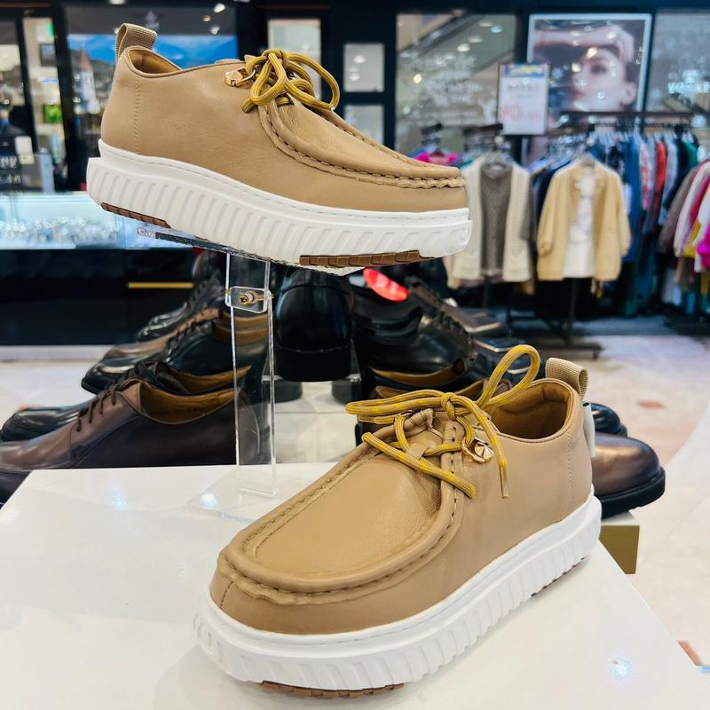 by 女性カジュアル単靴ローファー 612439001-1_BP