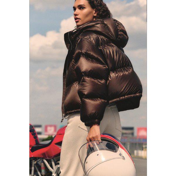 T22F7QJC080WT1 スーパーライトウェイトダウン