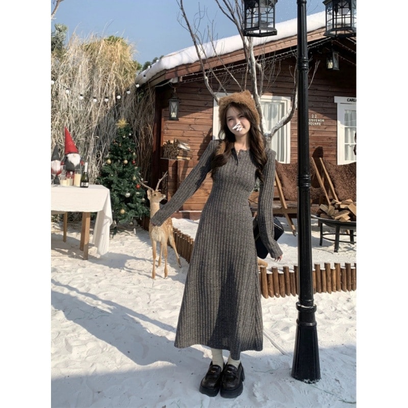 【1つ買うと10つ無料】ニットドレス女性の秋と冬2025年の気質ウエスト薄く長袖の長袖のボトムスカート