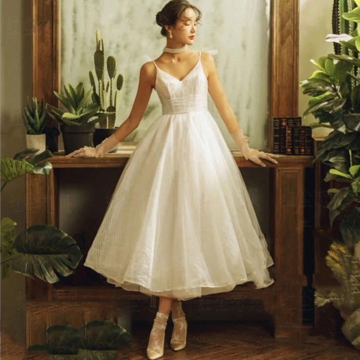 ウェディングドレス 結婚式 二次会 ウエディングドレス ミモレ丈 エレガンス ドレス ブライズメイドドレス 白 ワンピース パーティードレス 袖なし シンプル ウェディングドレス 結婚式 二次会 ウエディングドレス ミモレ丈