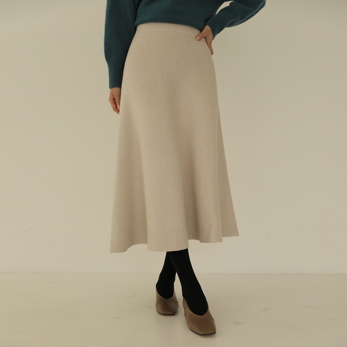 [韓国ファッション] ウエストゴム ニットフレアロングスカート