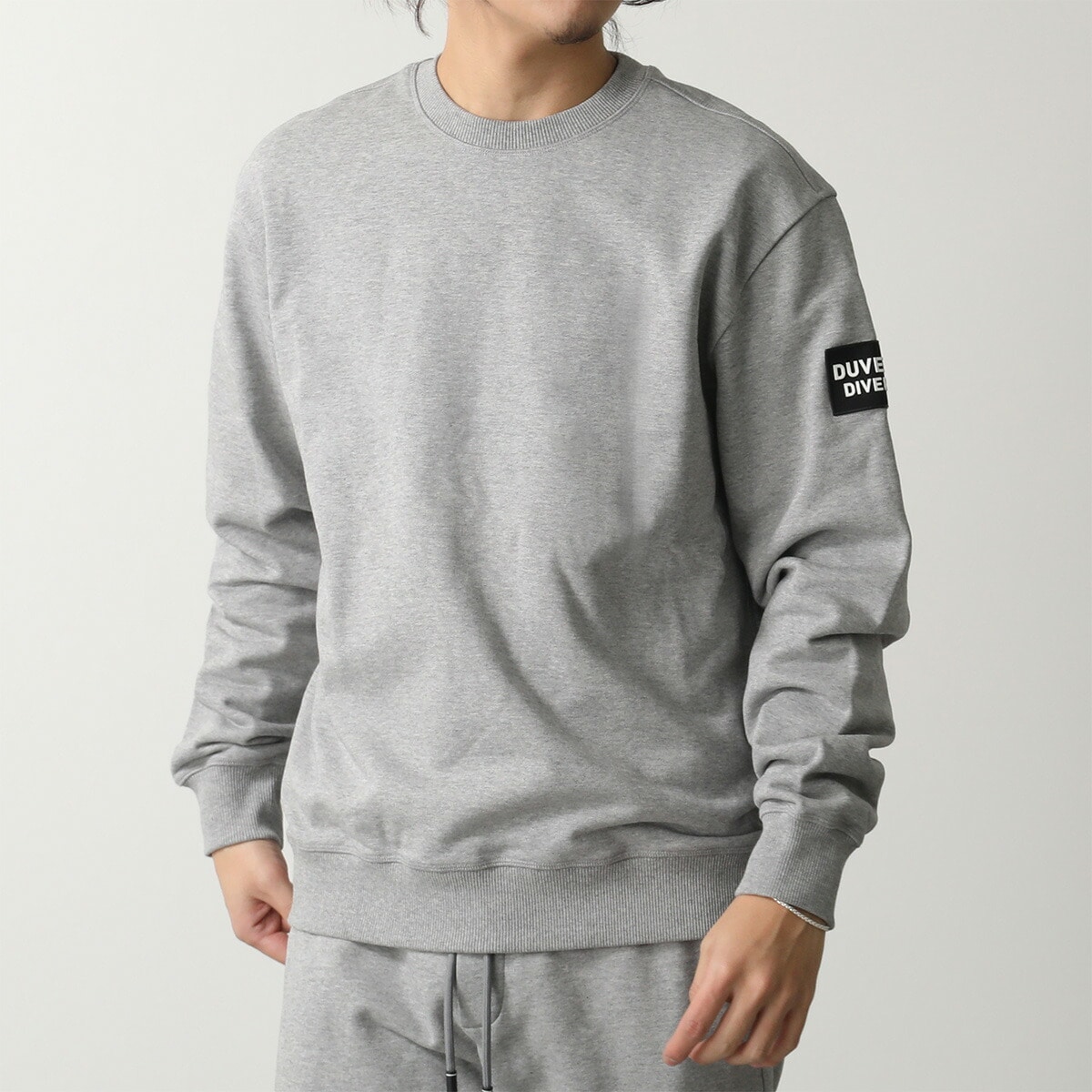 Duvetica デュベティカ スウェットシャツ VUMT00414 メンズ 長袖 コットン クルーネック ロゴ トレーナー リブ GRIGIO-POLVERE-MELANGE/MGS