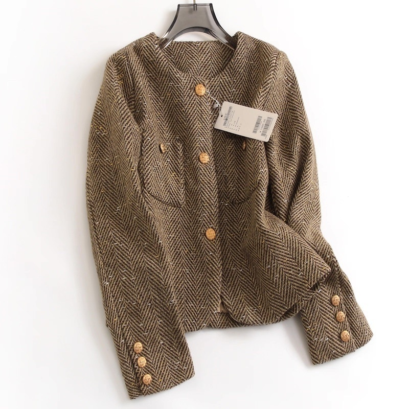 レディース ジャケット アウター 上着 ノーカラージャケット 長袖 Uネック ラウンドネック フェミニン ポケット 前開き ボタン ヴィンテージ きれいめ シンプル 上品 おしゃれ かっこいい レトロ