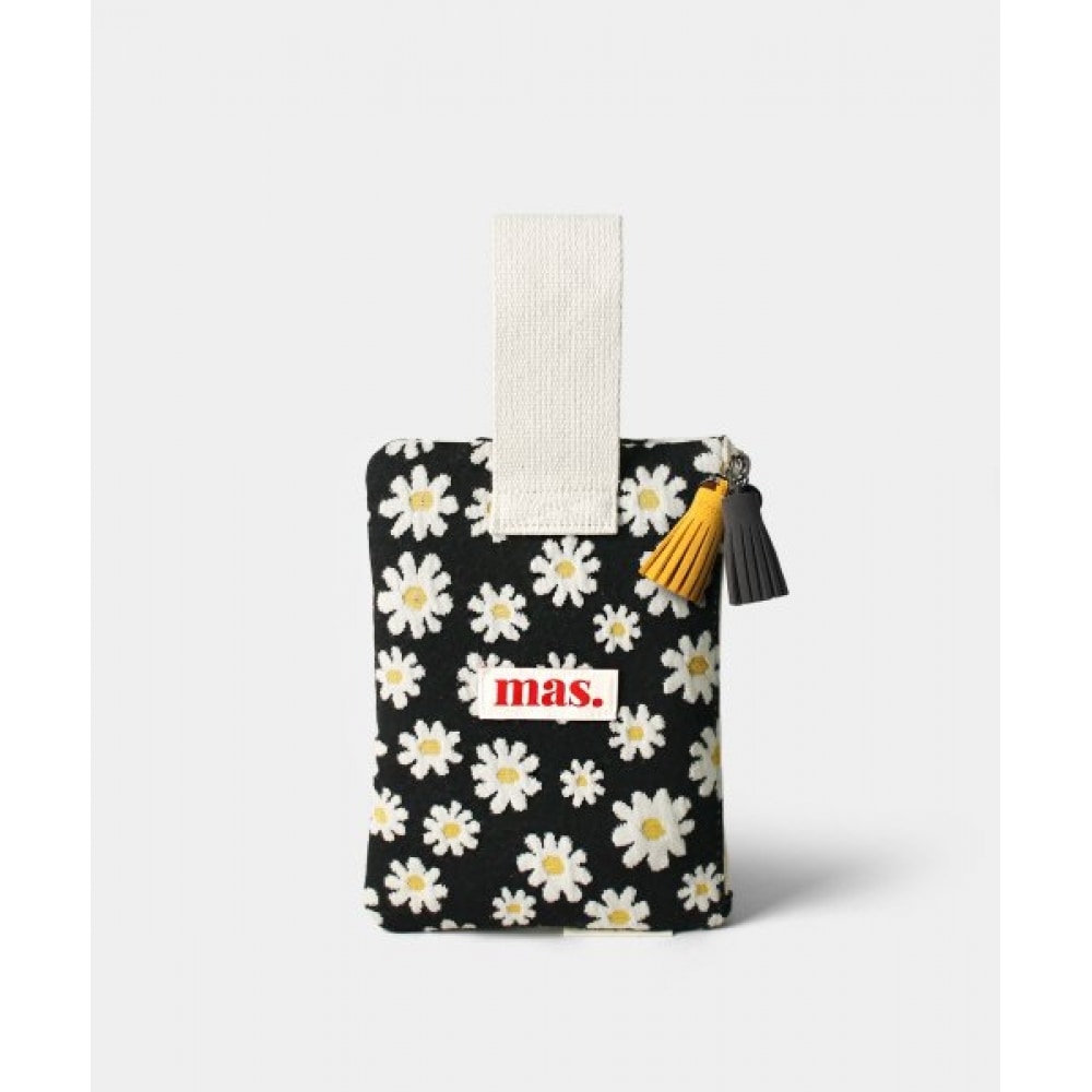 MASMARULEZ ストラップポーチ _ ニットデイジーブラック