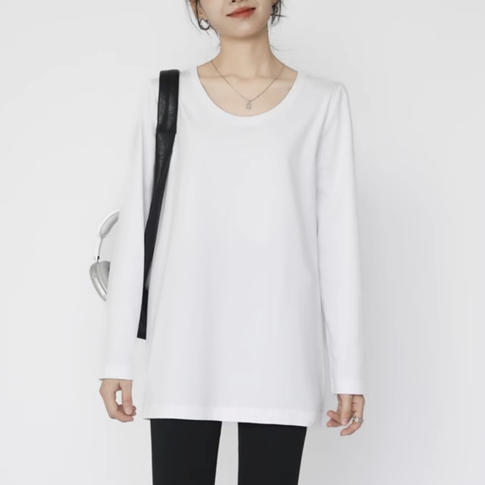トップス カットソー 長袖 ラウンドネック プルオーバー ミディアム丈 可愛い かわいい 大人可愛い きれいめ シンプル 上品 おしゃれ かっこいい カジュアル こなれ感 個性的 主役級 存在感
