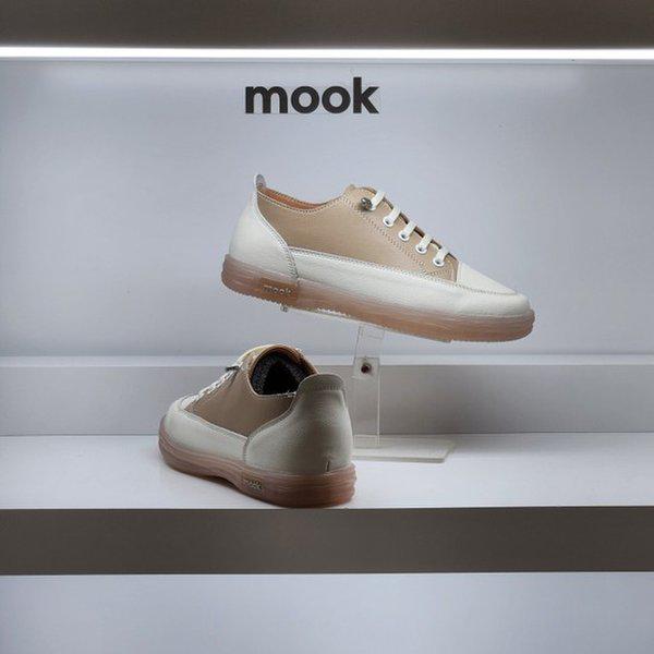 女性用デイリークリアウィンドウスニーカー 422381 AP HGFZ2SD