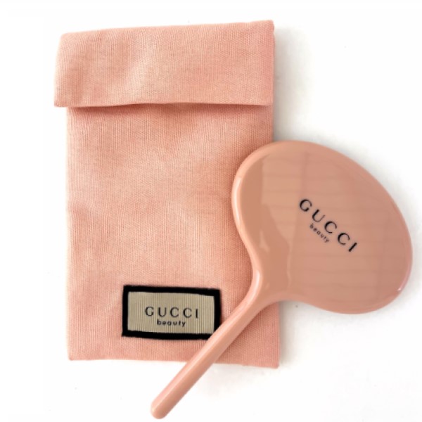 Qoo10] GUCCI グッチ ミラー＆ポーチ(ピンク)(ノベル