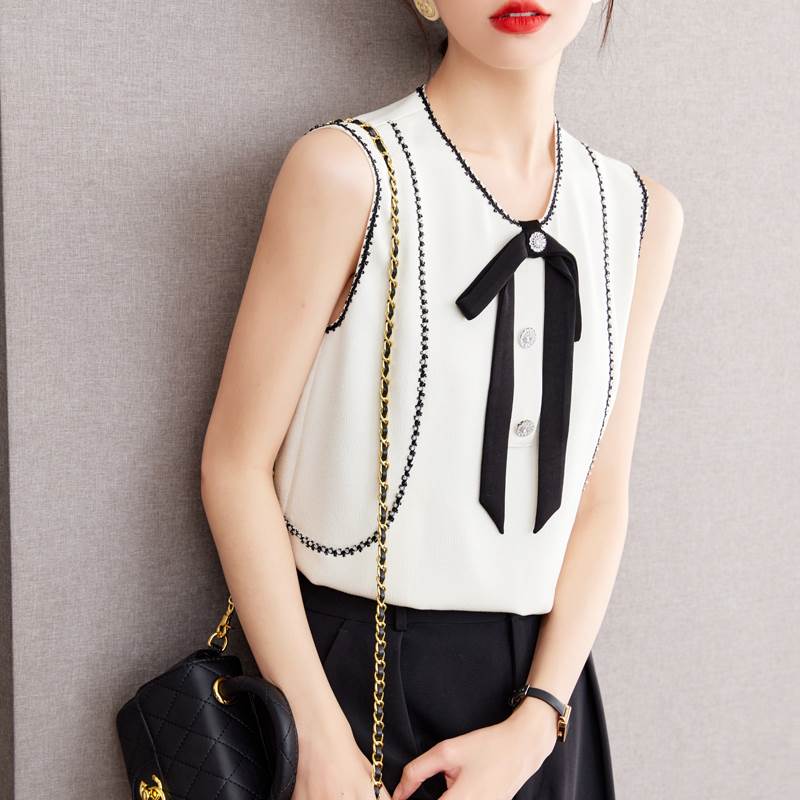 トップス カットソー ノースリーブ ストレート リボン ポリエステル かわいい きれいめ シンプル 大人 上品 おしゃれ こなれ感 エレガント 主役級 存在感 無地 春 夏 20代 30代 レディース