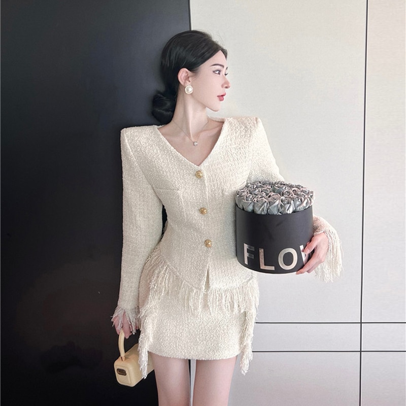 韓国デザイン秋服ホワイト高級感　上品フリンジファーコート上下セット