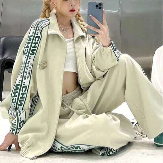 セットアップ ジャージセットアップ レディース トラックジャケット パンツ 2点セット 上下セット 韓国ストリート 大人可愛い ママコーデ 韓国 オルチャン 人気 トレンド 新作 20代 30代