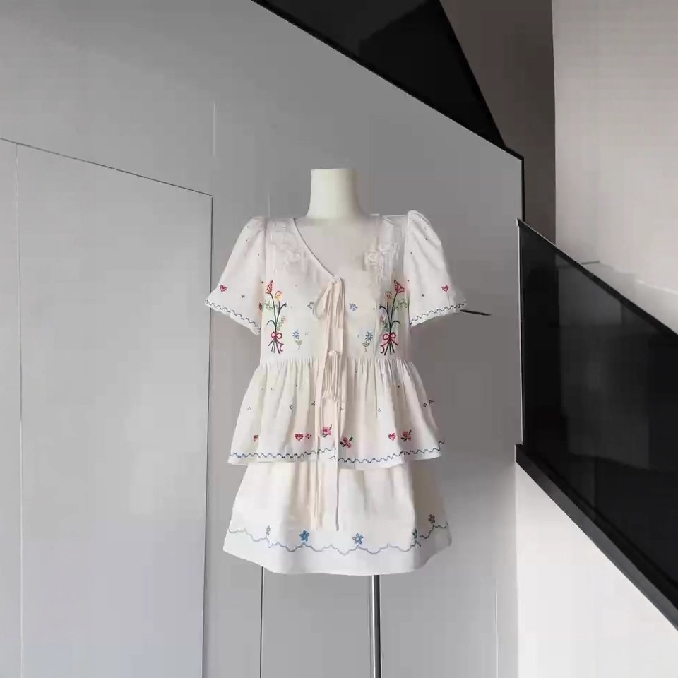 【急速出荷】アリス甘夢クロスステッチ綿感ドールシャツA字半身スカート日美小物セット