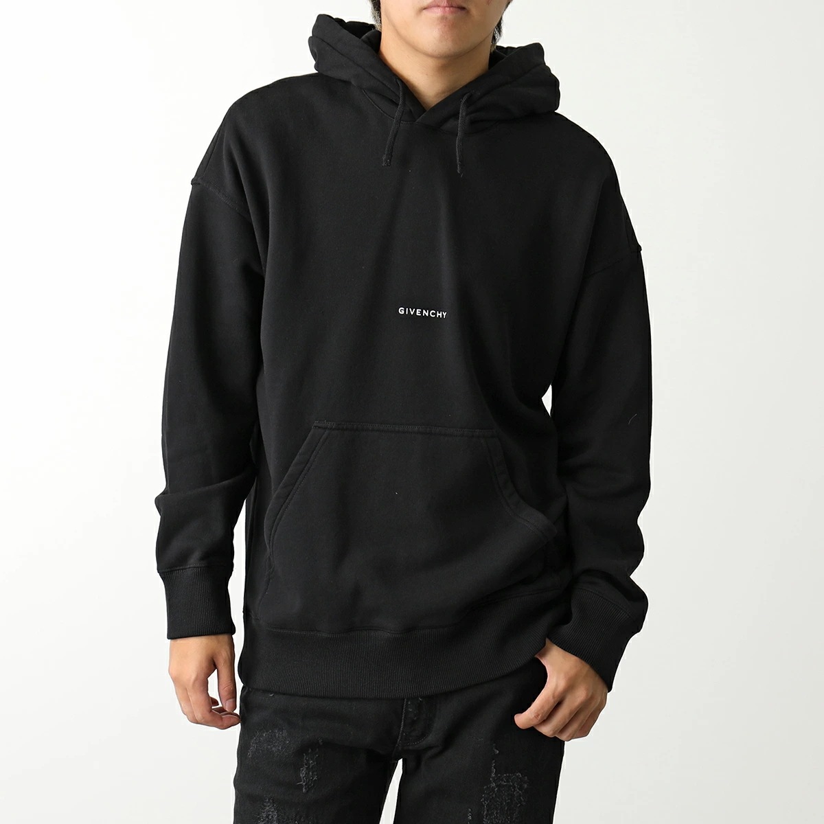 GIVENCHY ジバンシィ パーカー BMJ0HC3Y9Z メンズ プルオーバー スウェット ちびロゴ 長袖 001/BLACK
