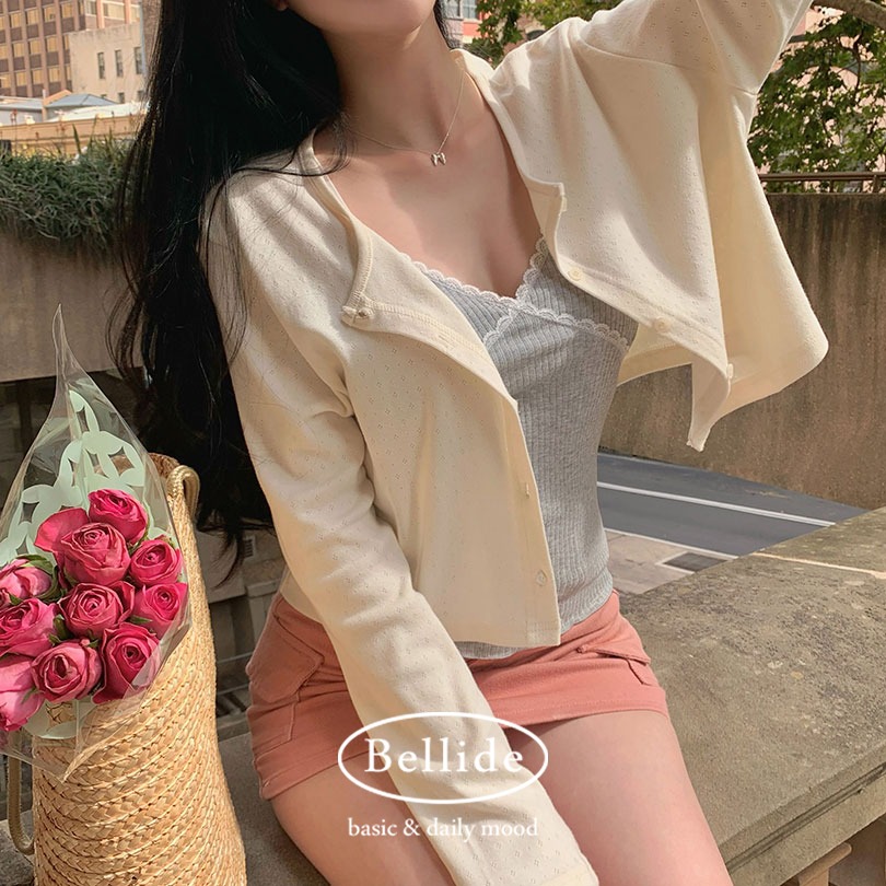 [BELLIDE MADE] フラワーパンチングクロップドカーディガン cd1239