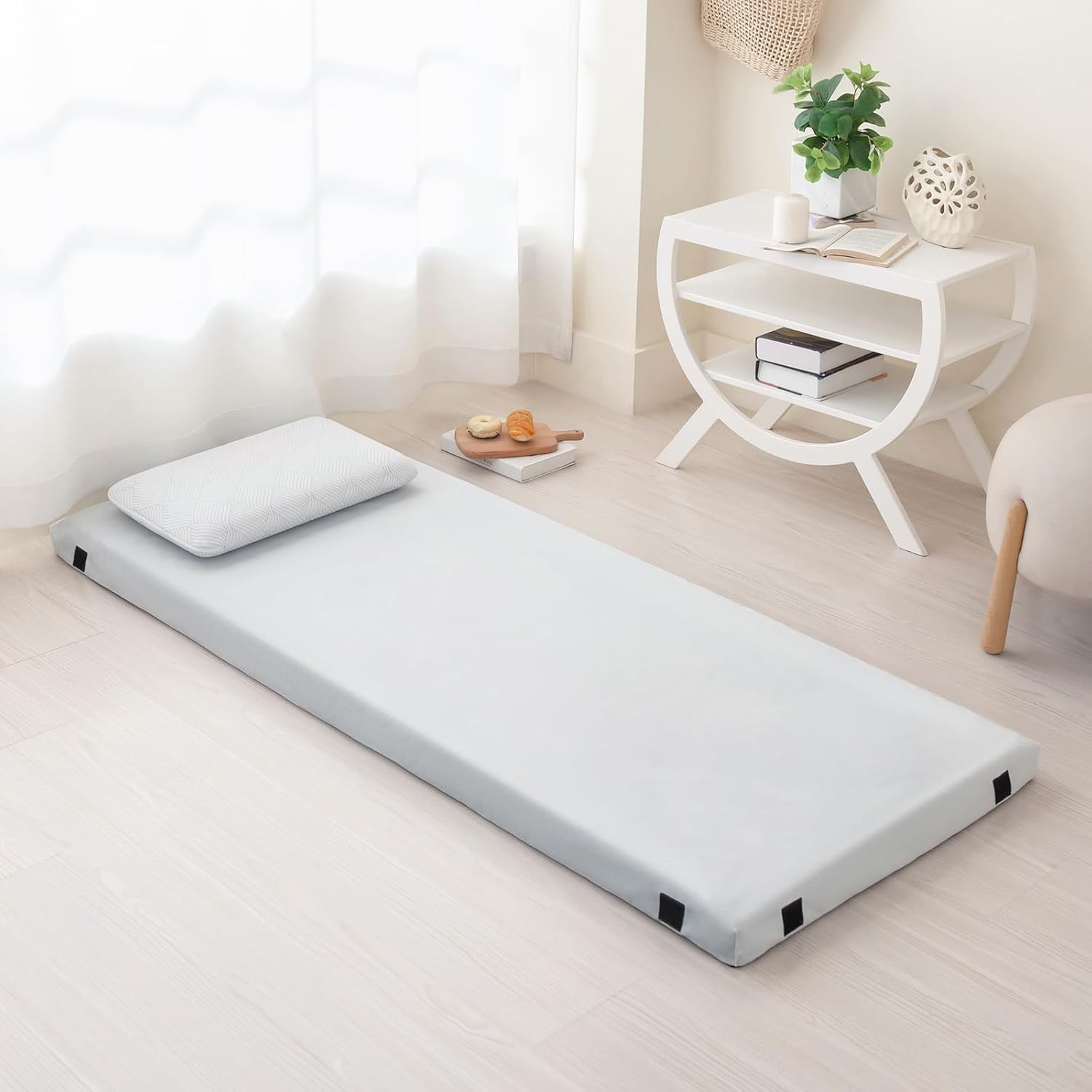 Wellflex ごろ寝マット 5年保証 防臭抗菌 快適寝心地 防水加工 キャンプ/車中泊/来客/防災用に最適 折りたたみ 来客用布団 バックル 丸めて収納 車中泊 マット 低反発 厚5cm