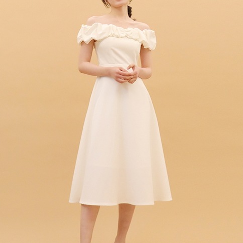ドレス 膝下 ロング丈 パフスリーブ オフショル フレア スリム Aライン ハイウエスト 大人可愛い きれいめ シンプル 上品 おしゃれ 大人女子 ラブリー キュート セクシー エレガント 存在感