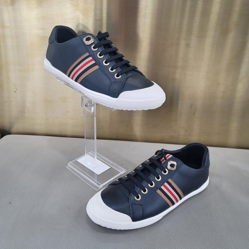 女性用スニーカー 422382 AA フォーマルカジュアル ヒール2cm 足に優しいデザイン_DG