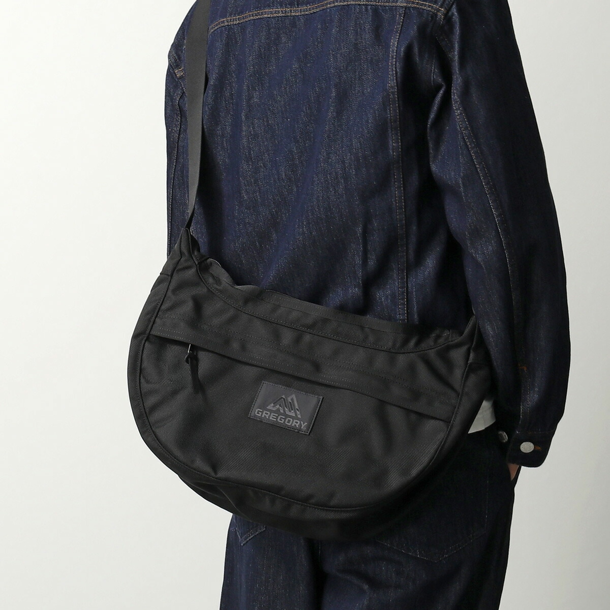 GREGORY グレゴリー ショルダーバッグ SATCHEL M V3 サッチェルM V3 154503 0440 メンズ 13L コーデュラバリスティック ロゴ 鞄 BLACK