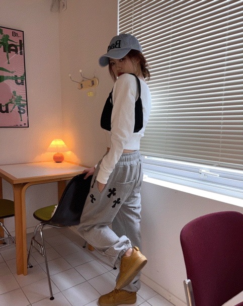 クリスジョガーパンツ 4,866円