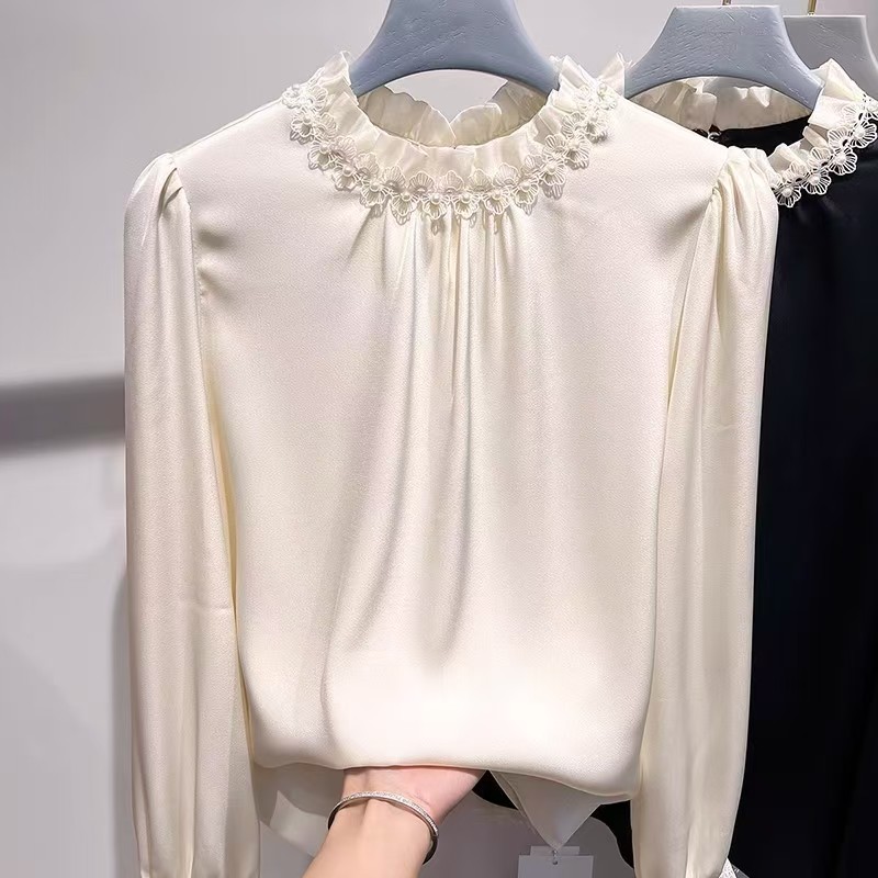 レースディテールハーフネックブラウスp515509 レディース 【bl】 韓国ファッション トップス ブラウス 長袖 レース ハーフネック パフスリーブ お出かけ 上品 高級感 大人 フェミニン着回