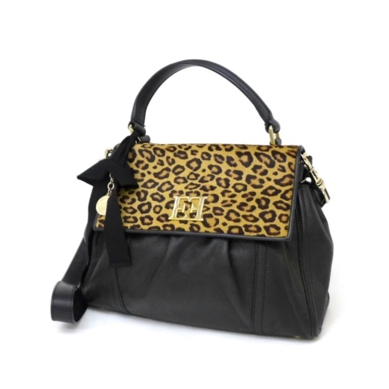ｴｽｶｰﾀﾞ ESCADA ﾊﾝﾄﾞﾊﾞｯｸﾞ ２WAY　ｽﾄﾗｯﾌﾟ付 黒革 ﾊﾗｺ 【中古】(41394)