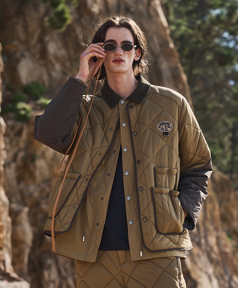 AERO LOGO PATCHED PADDING JUMPER [BEIGE]