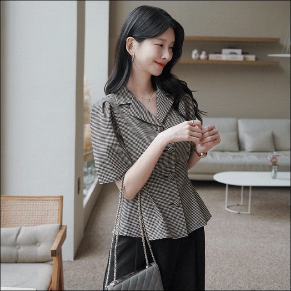 クリック＆ファニーバレーピンタックスリムブラウス [FREELサイズ] 9,349円