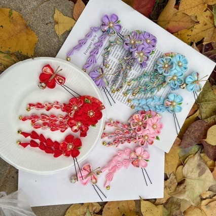 【1点ご購入 で10点プレゼントいたします】和風髪飾り子供着物浴衣髪飾りヘアピン細工花かんざし髪飾り縁クリップ
