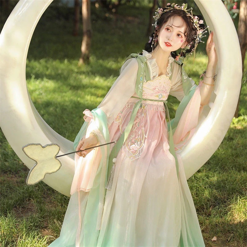 染めと絵の漢服の女性の新しい春と夏の薄いセクション中国風の胸丈のスカートのエレガントな妖精の衣装