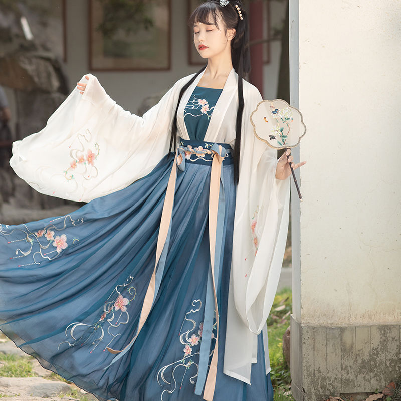 繊細な中国風の夏の妖精の刺繍が施された女性用漢服スーパー妖精古代風桜姫ワンピース漢服