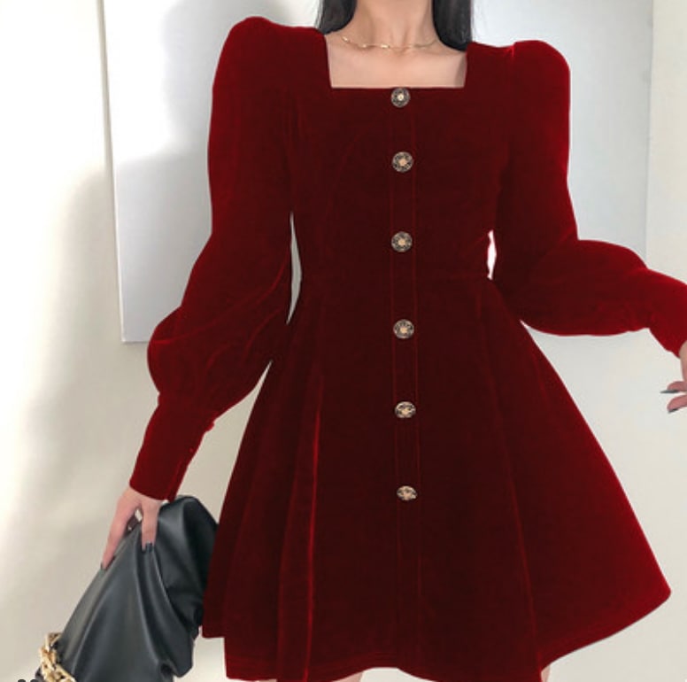 ワンピース デート ショート ショート丈 膝上 袖あり 長袖 スクエアネック かわいい 大人可愛い きれいめ シンプル カジュアル 大人 上品 おしゃれ お洒落 主役級 存在感 春 秋 冬 10代