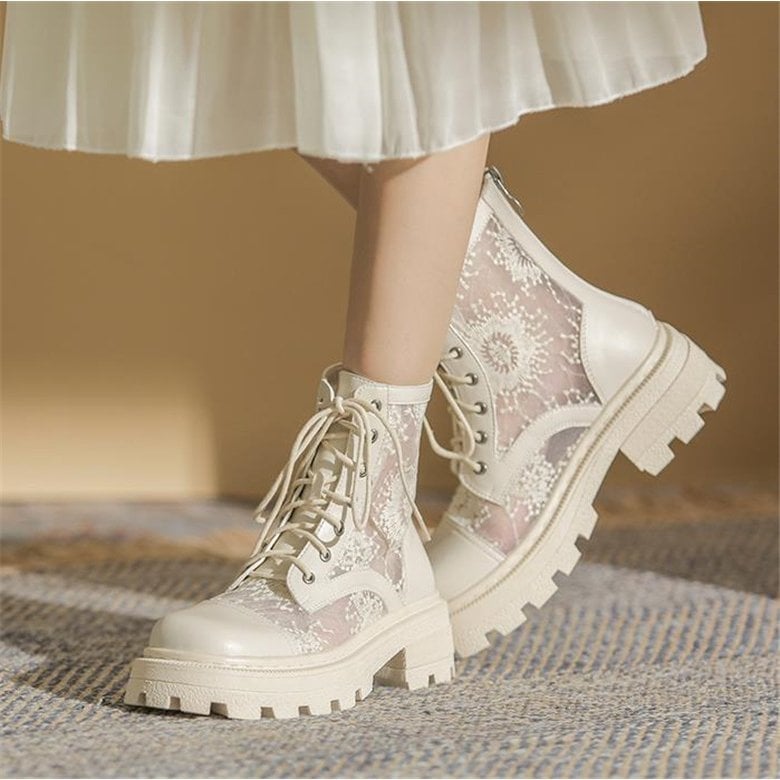 レディース ショートブーツ ブーティー 本革 チュール 花柄 太めヒール 白黒 編み上げ オシャレ