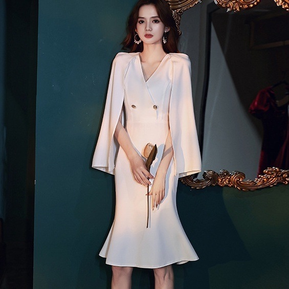 ドレス 衣装 カクテルドレス ミディアム丈ドレス ミディアム丈ワンピース Vネック デザインボタン マーメイドスカート 裾フレア ミディアム丈 ステージドレス 発表会 かわいい 大人可愛い きれいめ