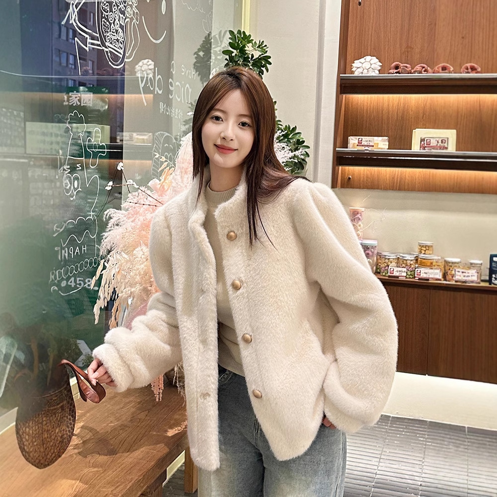 ミンクベルベットファーワンピースファーコート女性用2024冬の新しいスタイル暖かく柔らかくワックスのような緩い暖かい長袖トップス