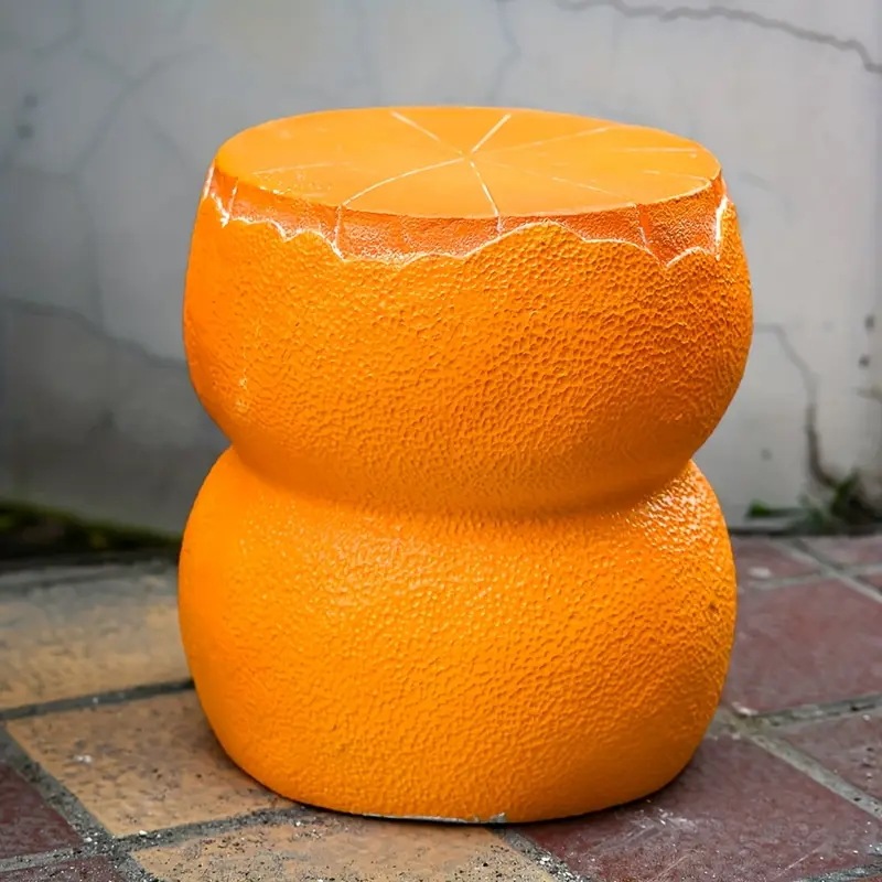 可愛らしいオレンジの屋外用スタチュー - パティオ芝生バルコニーにな丸いフルーツ彫刻 - イースターと一年中楽しめるファンタジーデコレーションガーデンアクセサリーおとぎ話風