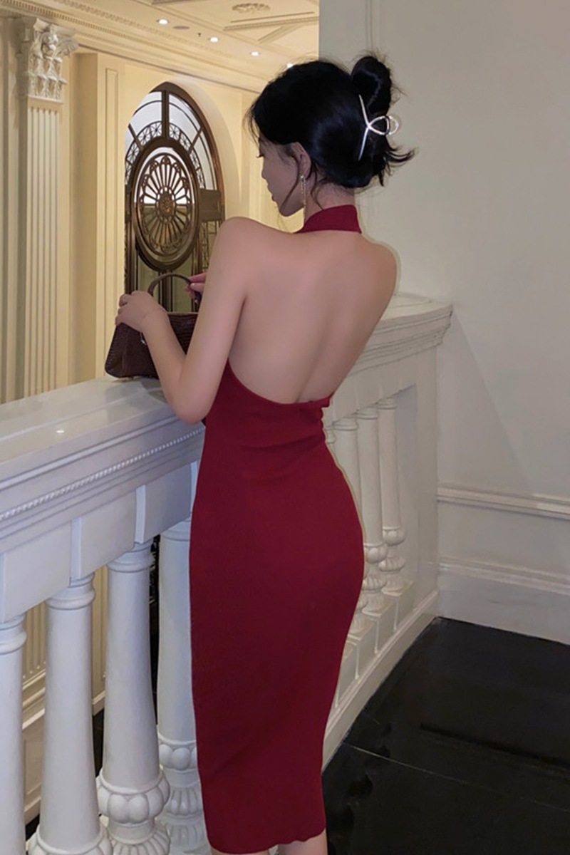 ホルターネック 袖なし 膝下丈 ワンピース ドレス ストレッチ 背中開き 春夏 宴会 デート タイト