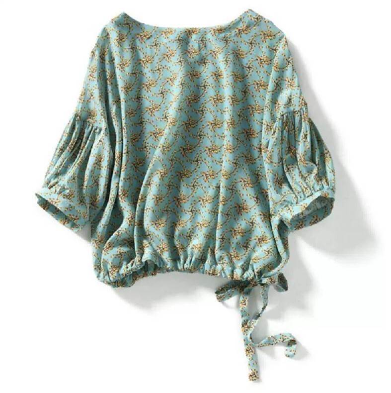 トップス ブラウス ５分袖 花柄 ウエストリボン かわいい ショート ボートネック ワイド 薄手 可愛い きれいめ 大人 上品 おしゃれ こなれ感 個性的 クール エレガント 抜け感 レディース プル