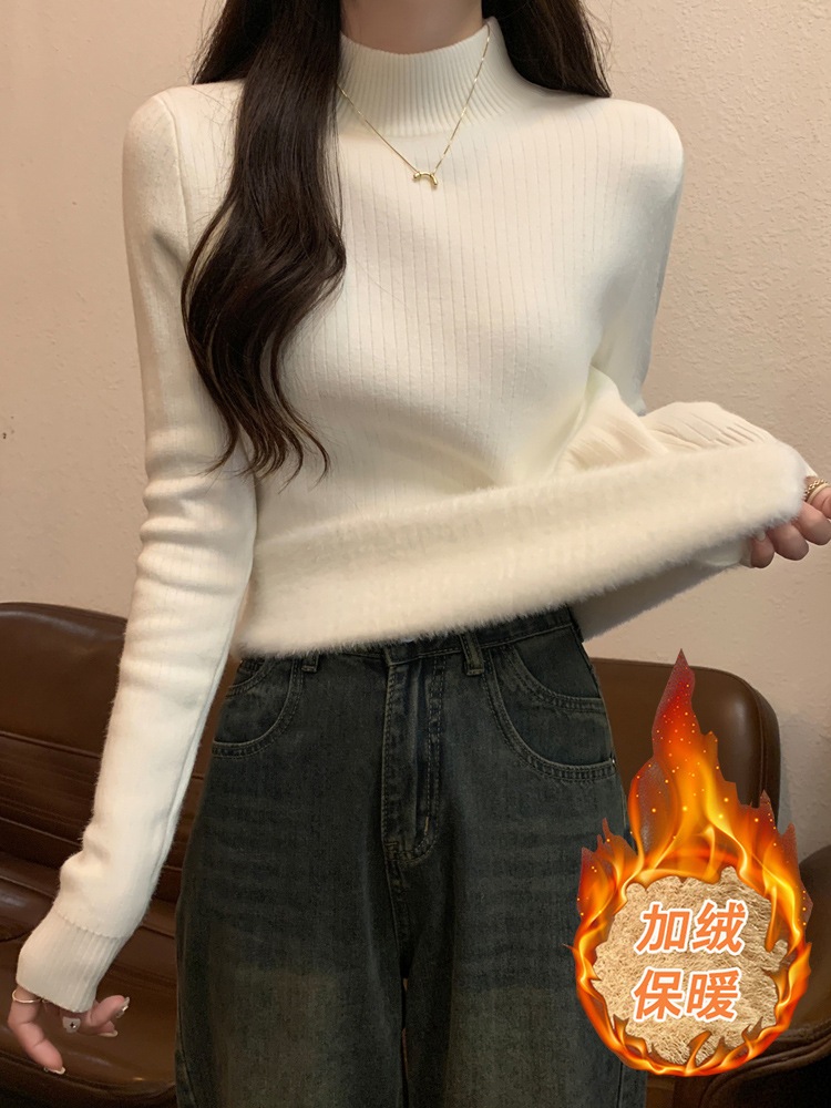 ハイネックのスリムフィットニットトップス秋冬向けに厚手になったレディース用のワンピース長袖フリース裏地の暖かい白セーター