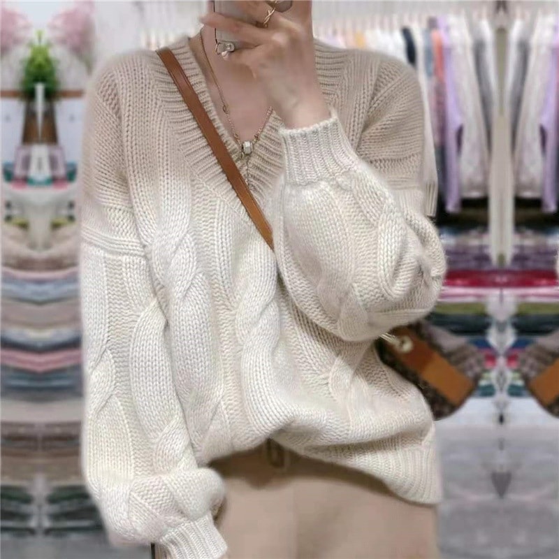 2023冬の新型ヨーロッパ品の柔らかいモチモチとした厚いセーターのベルベットのセーターのゆるい女性の提灯袖vネックニット 5,413円
