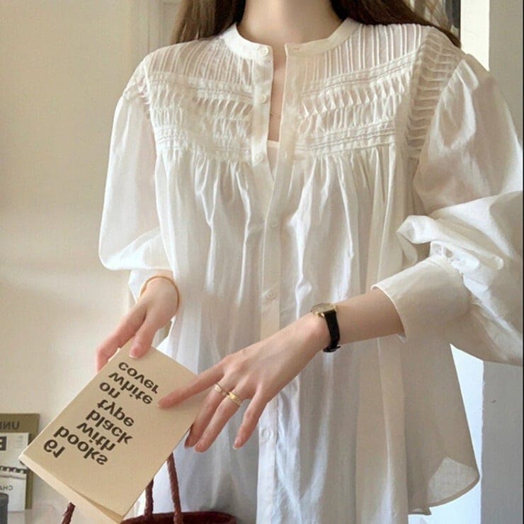 トップス レディース シャツ ブラウス プルオーバー 白シャツ 白トップス 長袖 ボリューム袖 ラウンドネック フレア 透け感 薄手 かわいい 大人可愛い 上品 きれいめ シンプル カジュアル