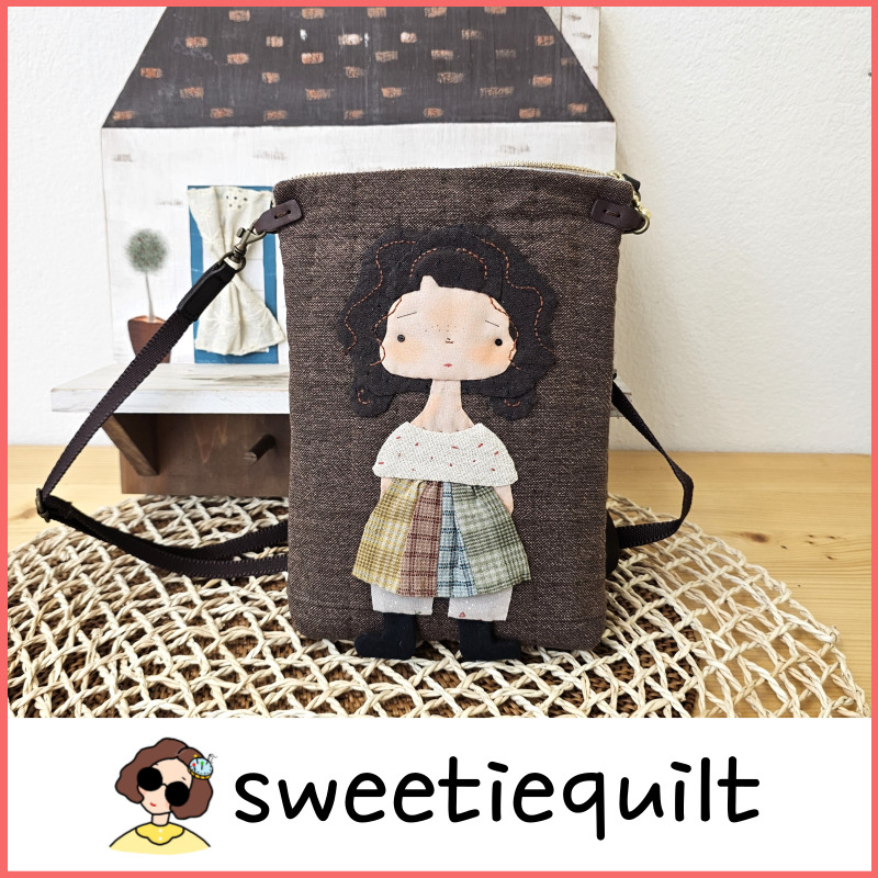 sweetiequilt / 100% ハンドメイド スマホミニショルダーバッグ スマホポーチ ショルダーバッグ 携帯バッグ 軽い外出用 10,062円