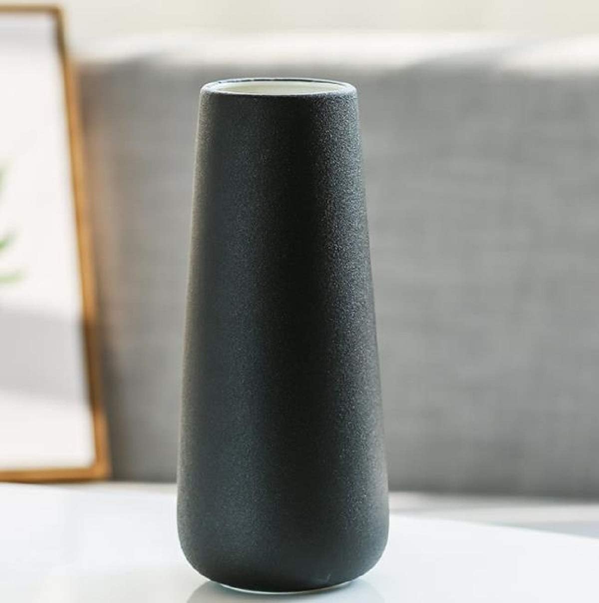 ホワイトの北欧風アンティーク調大型陶器花瓶