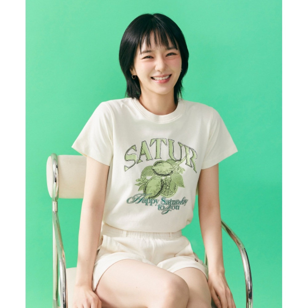 SATUR (W) シトロンサマーグラフィック半袖Tシャツセッターデーアイボリー
